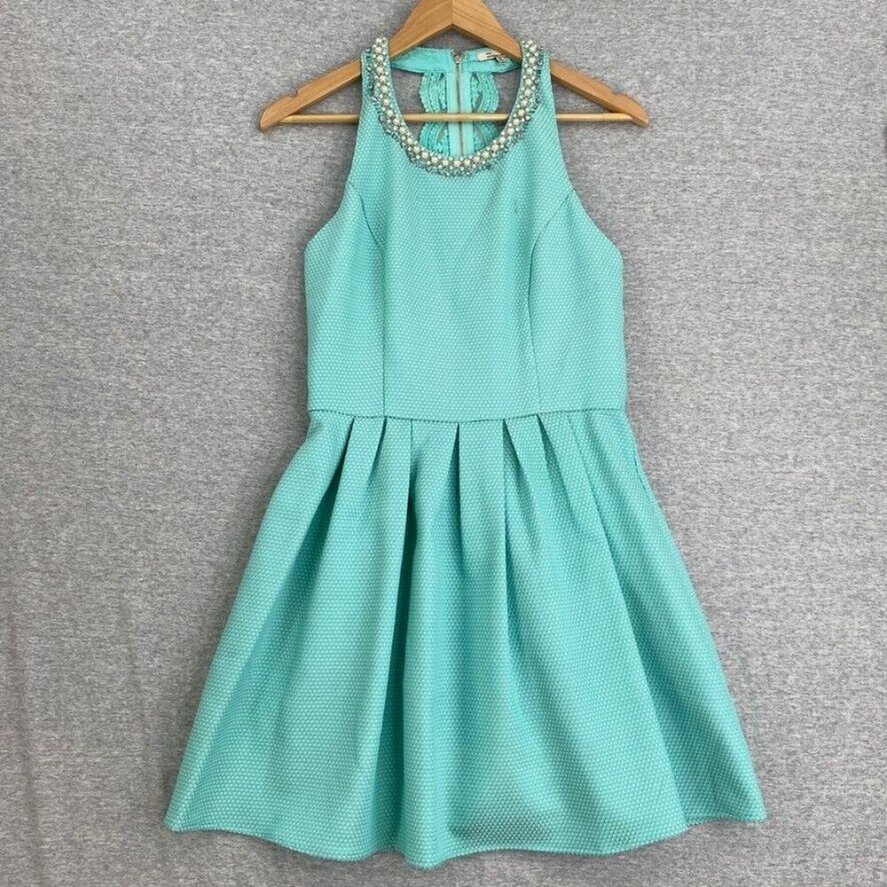 The Clothing Co Dress Womens Medium Green Halter Open Back Beaded Lace Zipper